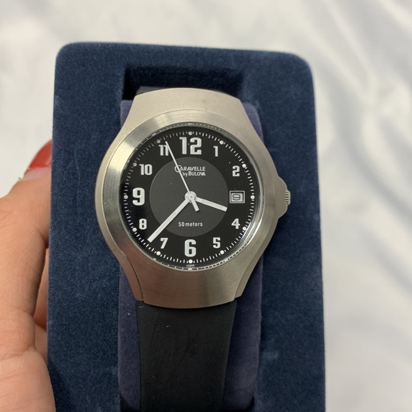 5 Assorted Watches - Picture 5 of 6